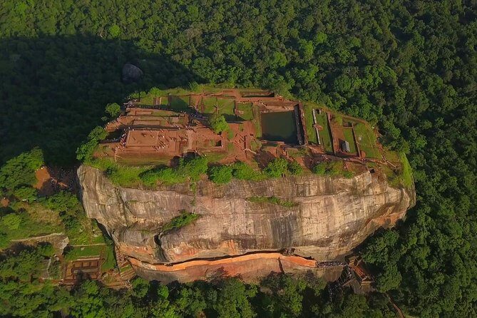 Sigiriya & Dambulla Private Day Trip with Entry Fees & Lunch - Exploring Sri Lanka’s Ancient Marvels: The Sigiriya & Dambulla Private Day Trip