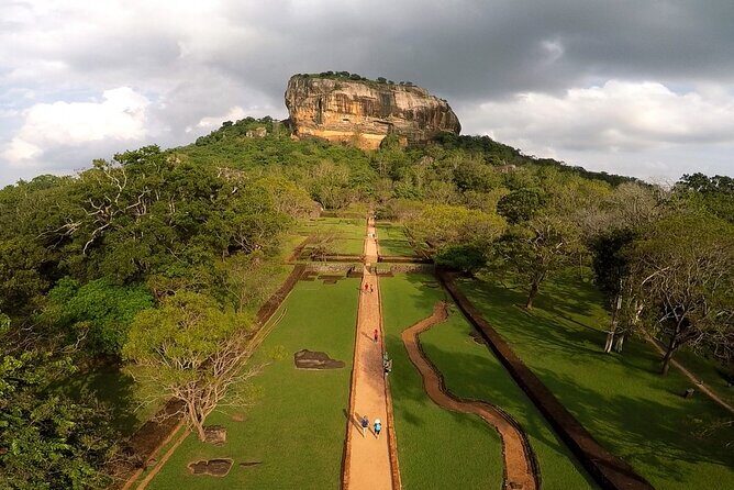 Sigiriya Day Trip with Elephant Safari & Lunch in a Village House - Key Points
