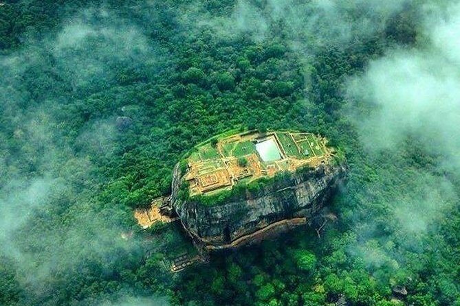 Sigiriya Rock and Dambulla Cave Temples from Negombo (All inclusive day tour) - A Detailed Look at the Tour