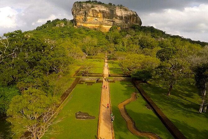 Sigiriya Rock & Cave Temple with Jeep Safari Private Day Trip - Authentic Experiences and Real Feedback