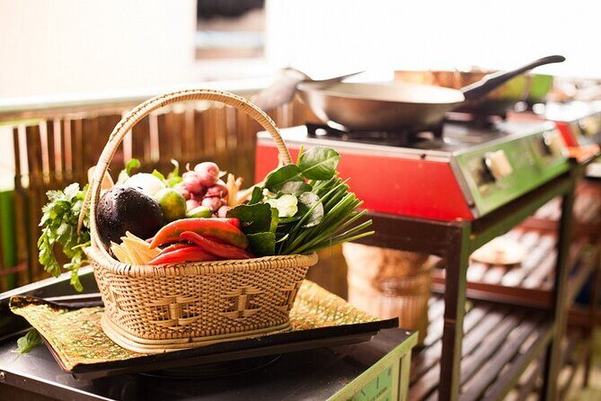 Silom Thai Evening Cooking Class - Key Points