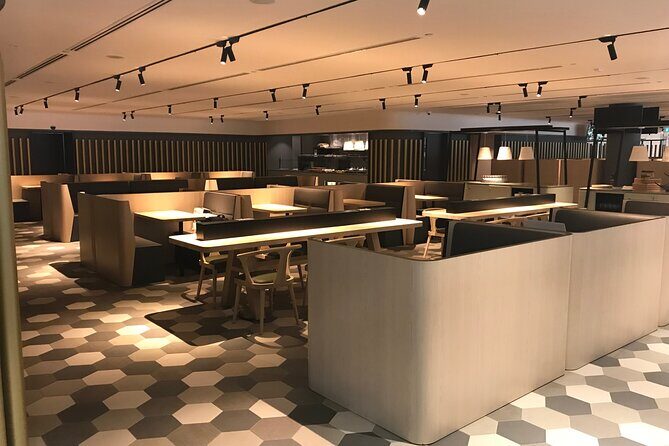 Singapore Changi Airport BLOSSOM - SATS & Plaza Premium Lounge at Terminal 4 - Location and Accessibility