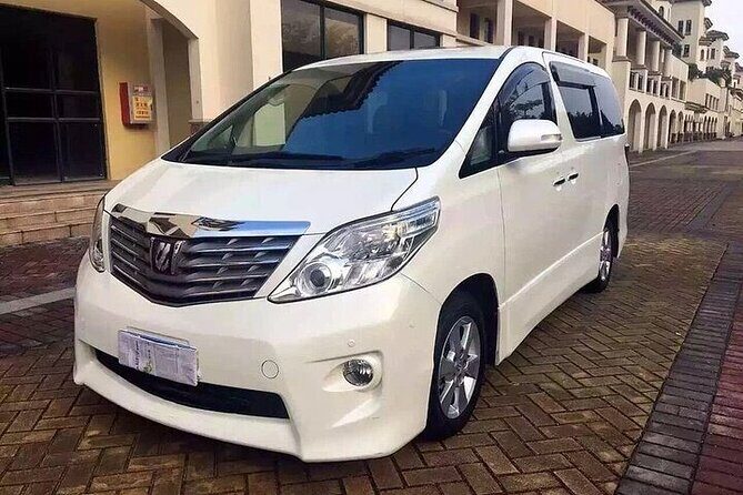 Singapore Changi Airport Chauffeur Service, Private pick up. - Key Points