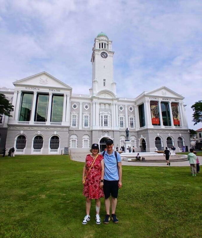 Singapore: City Highlights Walking Tour & Singapore River - FAQ