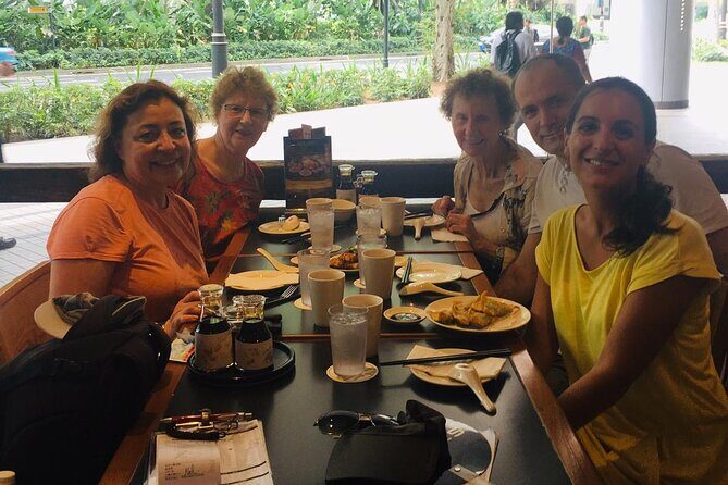 Singapore Customized Private Walking Tour With A Licensed Guide - Highlights of the Itinerary