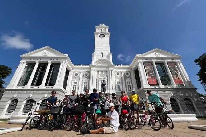 Singapore Cycling Tour - Rail Corridor to Civic District - Key Points