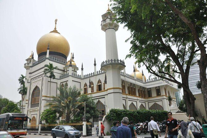 Singapore Essence City Tour With Roundtrip Transfers - An In-Depth Look at the Singapore Essence City Tour