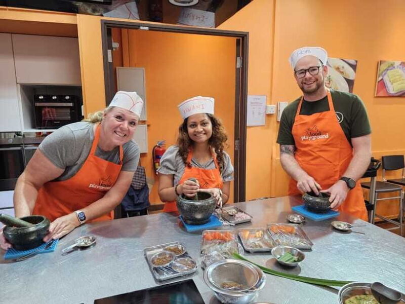 Singapore: Hands-on Cooking Class with Cultural Immersion - What This Cooking Class Offers