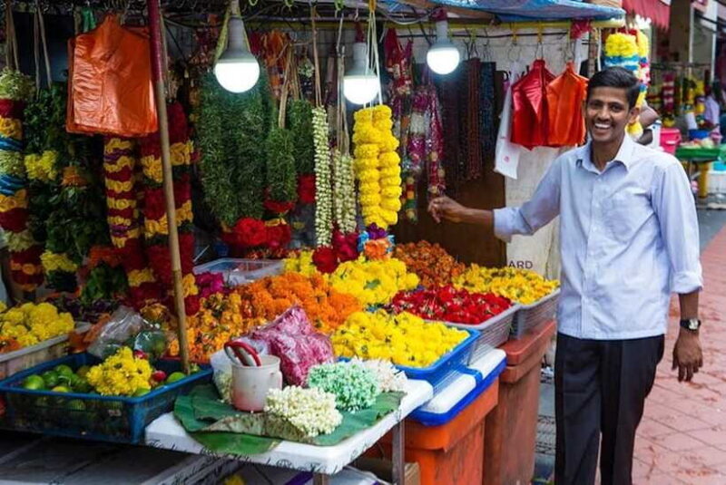 Singapore: Local Street Food Tasting Tour - Authenticity and Reviews