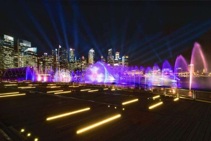 Singapore: Marina Bay Nighttime Walking Tour - Practical Considerations and Tips