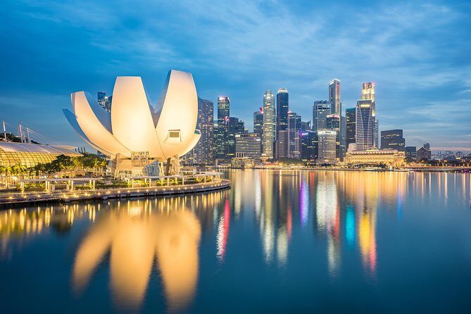 Singapore Night Tour with a Local: Private & 100% Personalized - A Night Out in Singapore: What to Expect