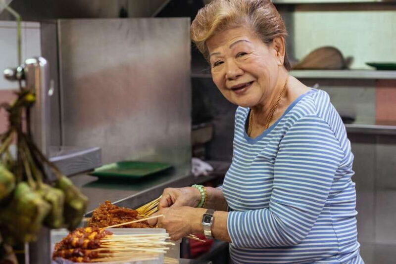 Singapore: Private Food Tour  10 Tastings with Locals - Final Thoughts