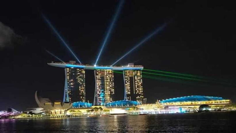Singapore: Private Nighttime Sightseeing with River Cruise - Who Is This Tour Best For?
