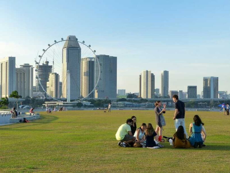Singapore: Private Walking Tour with a Local - The Sum Up
