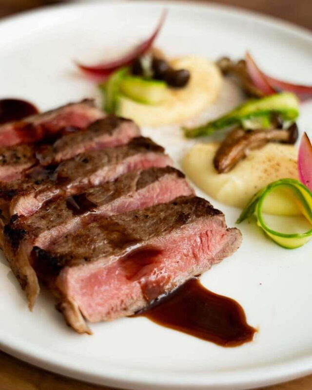 Singapore: RedTail Bar by Zouk Dining Packages - Introduction