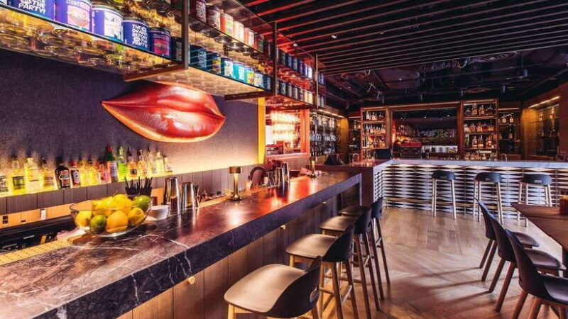 Singapore: RedTail Bar by Zouk Dining Packages - What to Expect: Drinks, Bites, and a Lively Vibe