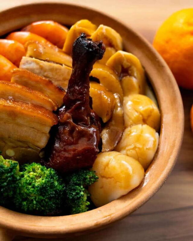 Singapore: RedTail Bar by Zouk Dining Packages - Who Should Consider This?