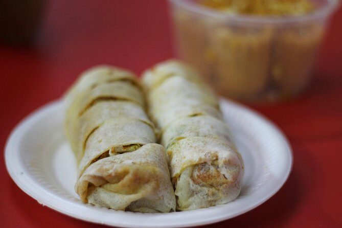 Singapore's Chinatown "Off The Beaten Track" Foodie Tour - A Deep Dive into the Tour Experience