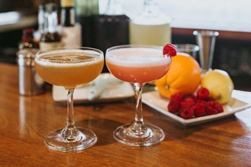 Sip History in the Crescent City - Cocktail Making Class - Key Points