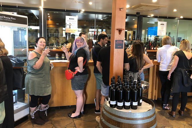 Sirromet Winery 3 Course Lunch, Tour, Tastings and Transfers - The Location and Setting