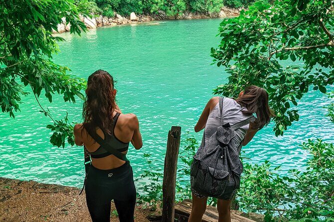 Six Hidden Beaches Hike - FAQs