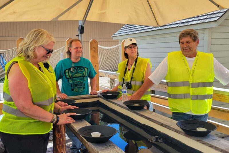 Skagway: City Highlights E-bike Tour with Gold Panning - Discovering Skagway: A Practical and Engaging Tour