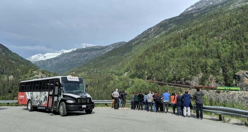 Skagway: Klondike Highway & Yukon Bus Tour with Husky Kennel - The Itinerary and What You Can Expect