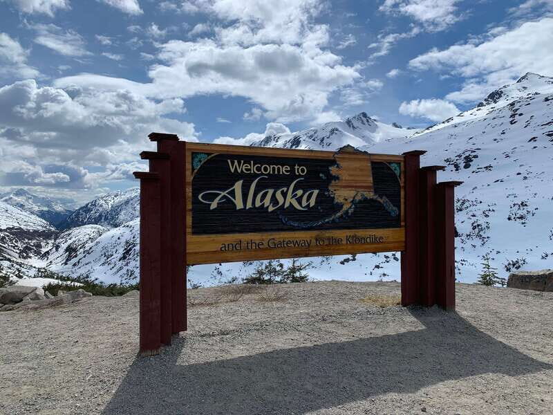 Skagway: Yukon Suspension Bridge & Summit Tour - Scenic Stops & Photo Opportunities