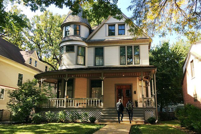 Skip the Line: Public Tour-Adult Admission Ticket (50 mins) - An In-Depth Look at the Hemingway Birthplace Tour