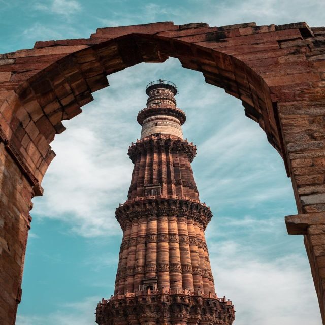 Skip-the-line Qutub Minar Private Tour with Transfer Option - Price and Value