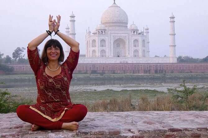 Skip the Line Taj Mahal Agra Fort Private Tour - Key Points