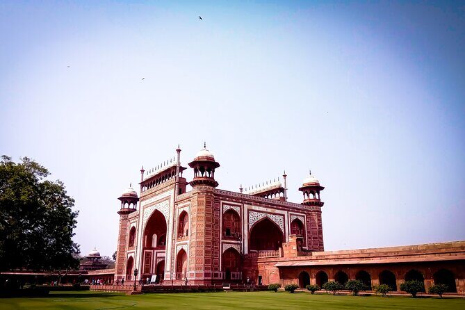 Skip the line "Taj Mahal" & "Agra Fort" Tickets with live Tour Guide. - FAQ