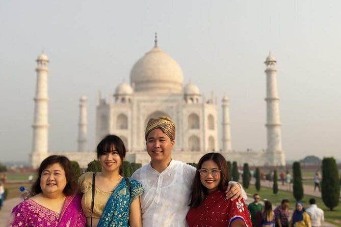 Skip The Line Taj Mahal Tour by Gatimaan Train From Delhi - FAQs