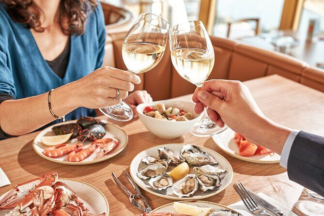 Skyfeast Dining Experience at Sydney Tower - Practical Tips for Your Visit