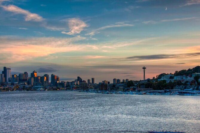 Sleepless in Seattle, Romantic 1 Day Movie Tour in Seattle - Who Will Enjoy This Tour?