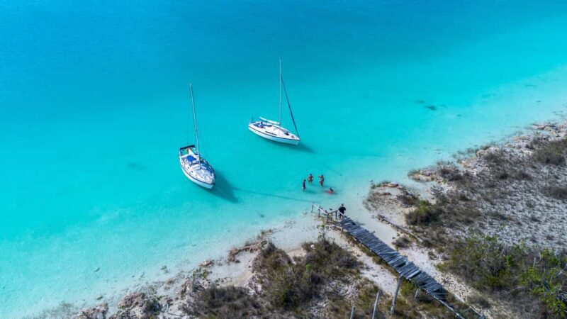 Slow Sailing Bacalar - 3-hours of Nature and crystal waters - An Introduction to the Slow Sailing Experience