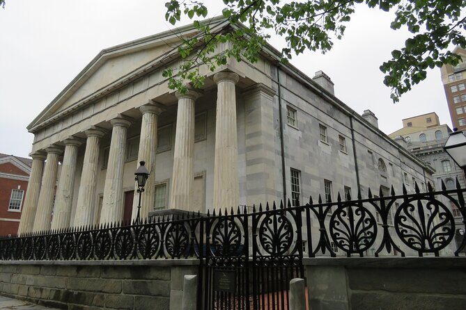 Small-Group Alexander Hamilton Public Walking Tour in Philadelphia - A Deep Dive into the Tour Experience