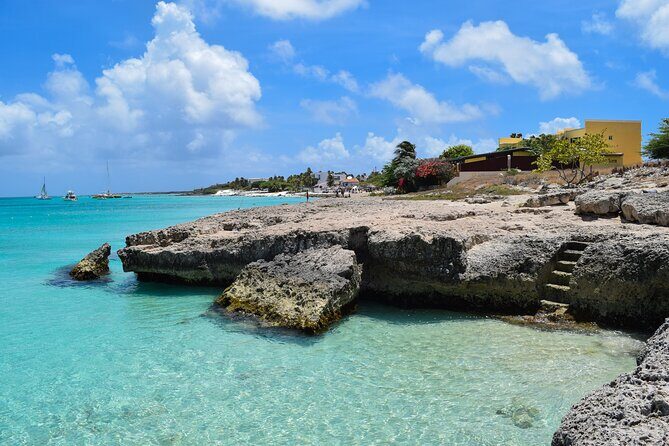 Small-Group Aruba Scuba Diving for Non-Certified Divers - Exploring Aruba’s Underwater World: An Honest Look at the Experience