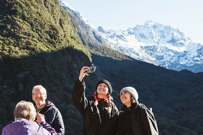 Small Group, Award Winning Milford Sound Day Experience & Cruise - Who Will Love This Tour?