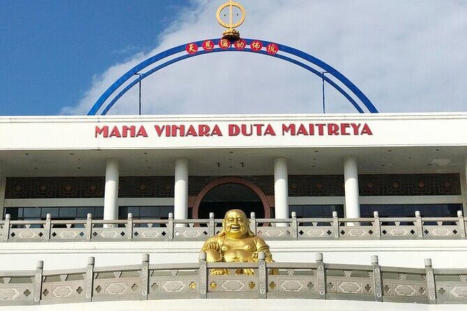 SMALL GROUP: Batam day tour with Ferry, 1-hour Massage, and Lunch from Singapore - Who Is This Tour Best For?