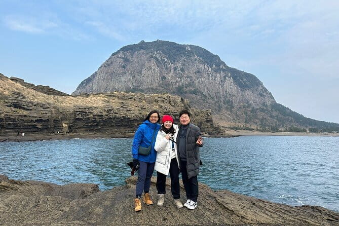 Small Group Day Tour in West Jeju Healing Island - Overall Value and Experience