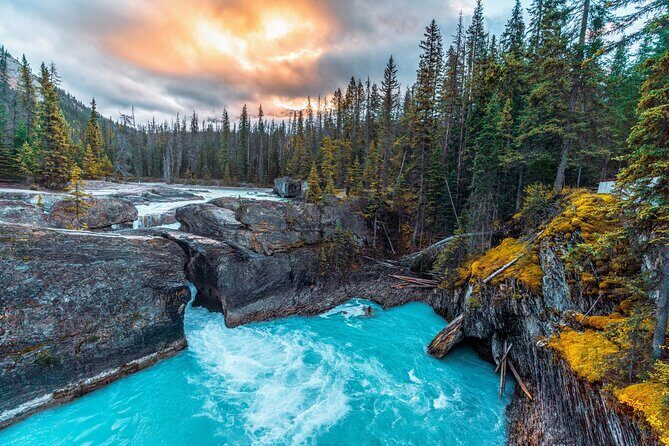 Small Group Day Tour to Banff Lake Louise Moraine Lake Icefields - The Sum Up
