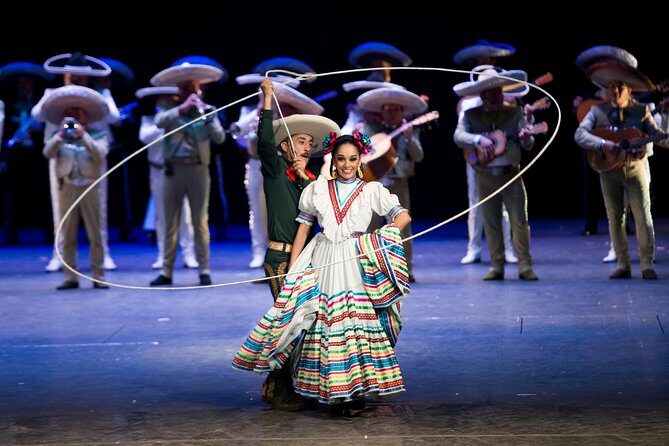 Small Group: Discover the Folkloric Ballet of Mexico - FAQ