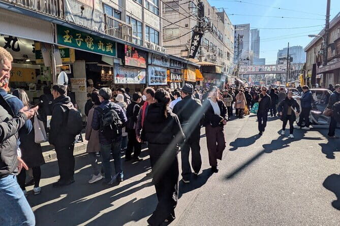 Small Group Food Guided Walking Tour of Tokyo - Exploring Tokyo’s Tsukiji: A Food Lover’s Dream