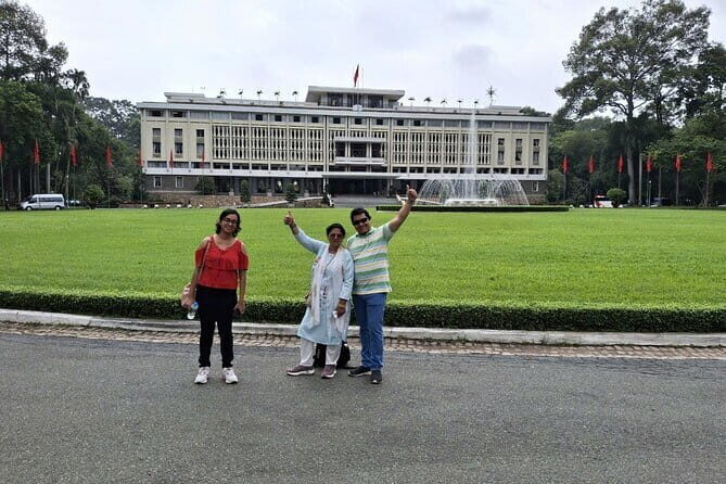 Small Group Ho Chi Minh City Half Day Sightseeing Tour - Key Points