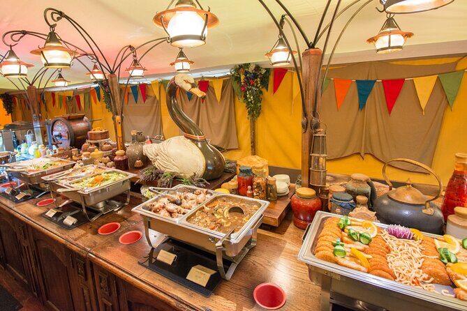 Small-Group Hobbiton Tour from Auckland with Party Marquee Lunch - Key Points