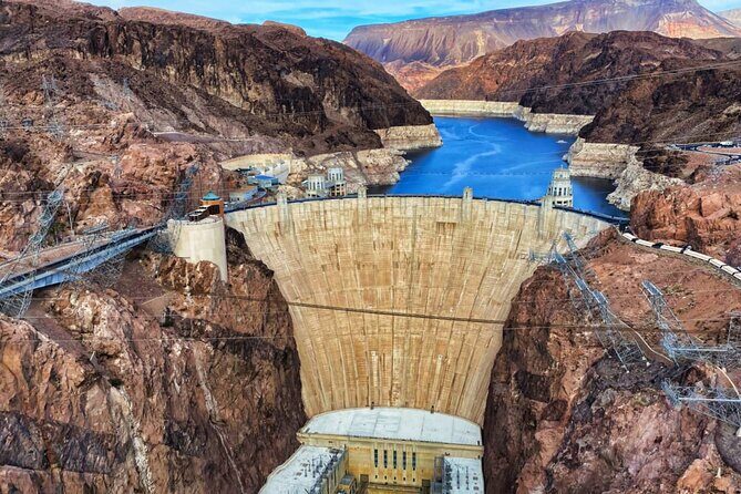 Small Group Hoover Dam: From Above, On Top and Below Tour - Visiting the Hoover Dam Visitor Center