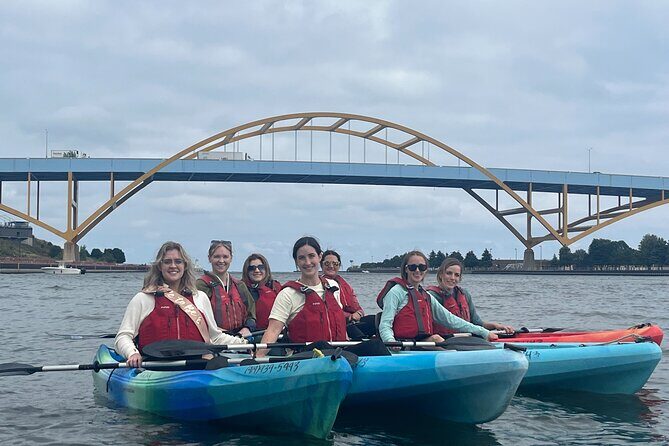 Small Group Kayak Tour of Skyline in Milwaukee - Key Points