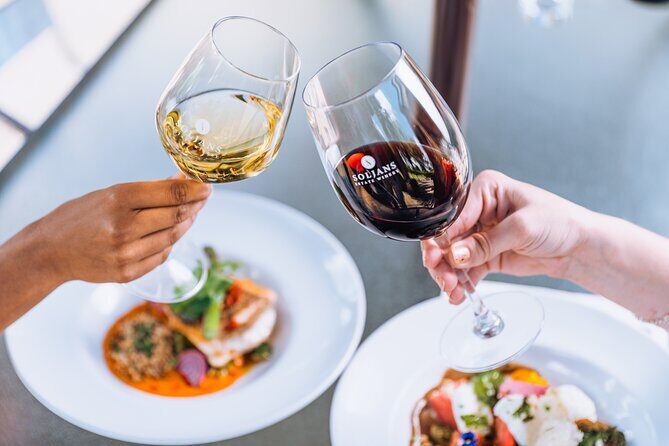 Small-Group Kumeu Wine Country Tour with Wine Tastings & Lunch - The Itinerary: What You Can Expect