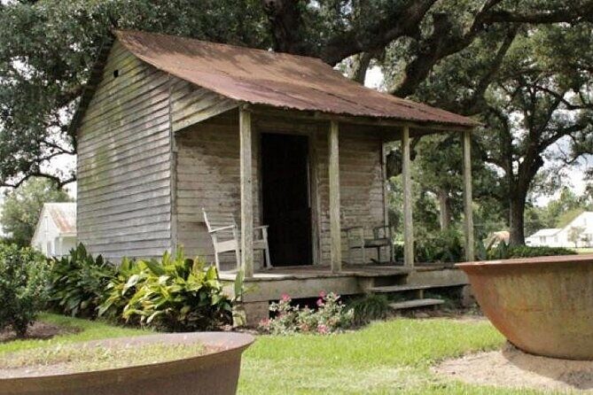 Small-Group Laura and Whitney Plantation Tour from New Orleans - The Drive-By Highlights